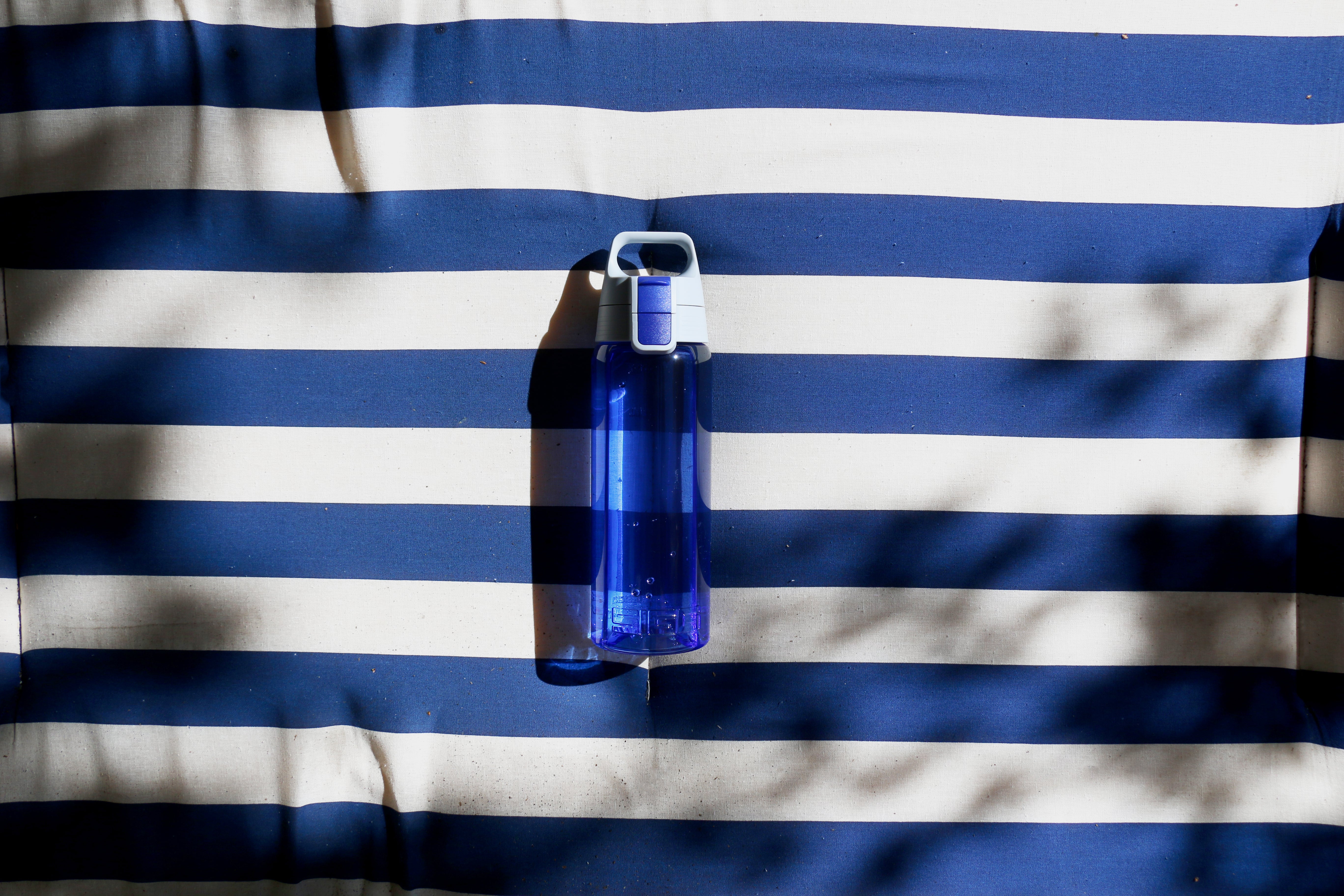 #farbe_blue#größe_0.6 l